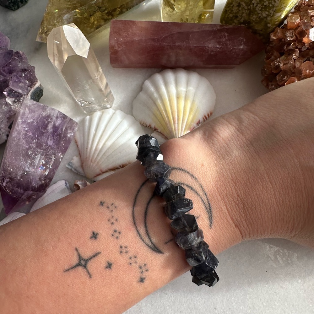 Gemstone Iolite Beaded Stretch Bracelet